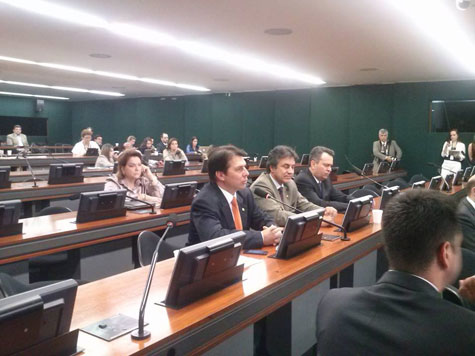 Arthur Maia discutirá em sessão plenária da Câmara Federal a lei das terceirizações
