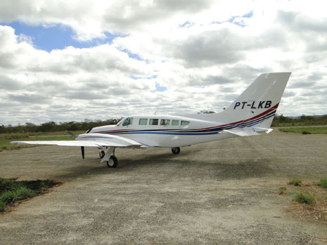 Livramento: Geddel e Lúcio atrasam por conta de acidente com aeronave no aeroporto de Salvador