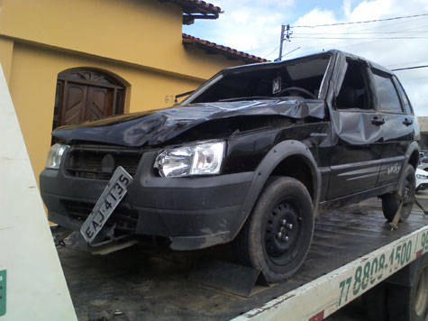 BA-262: PRE encontra veículo abandonado no trecho entre Vitória da Conquista e Anagé