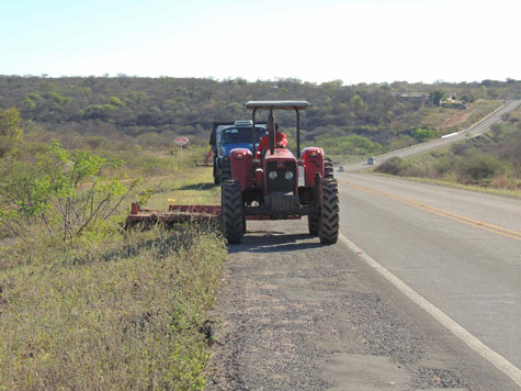 Brumado: BR-030 recebe roçagem e passará por recapeamento