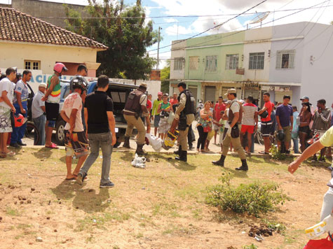 Brumado: Quadrilha assalta joalheria, atira em proprietários e um morre em confronto com a polícia