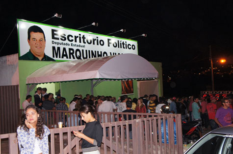 Deputado Marquinho Viana inaugura escritório político em Barra da Estiva