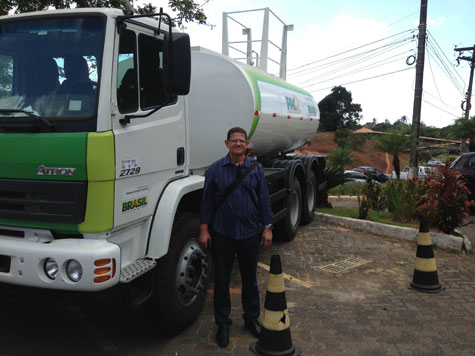 Caculé recebe caminhão-pipa do Ministério do Desenvolvimento Agrário