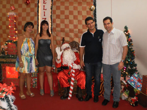 Brumado: CDL inaugura Casa do Papai Noel