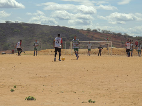 Brumado: São José e Umburanas estão na grande final do campeonato do São Félix