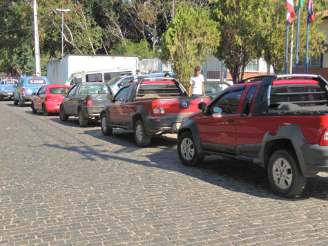 Malhada de Pedras: Polícia apreende cinco carros roubados