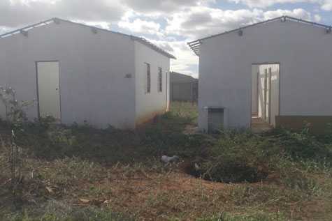 Casas populares são saqueadas em Tanhaçu