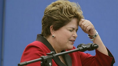 Aprovação de Dilma cai de 57% para 30%, diz Datafolha