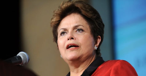 Protestos fazem Dilma cancelar viagem à Bahia