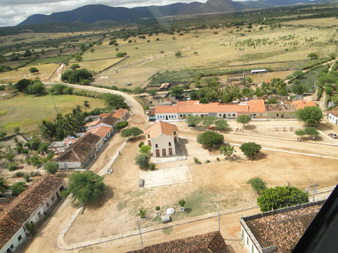 Brumado: Na zona rural, bandido arromba residência e faz arrastão