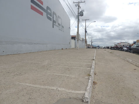 Brumado: Terceirizada da Coelba move ação contra a SMTTU para liberação de estacionamento