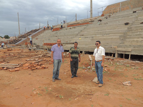 Brumado: Vereador, secretário e desportista estão otimistas com as obras do Estádio Gilberto Cardoso