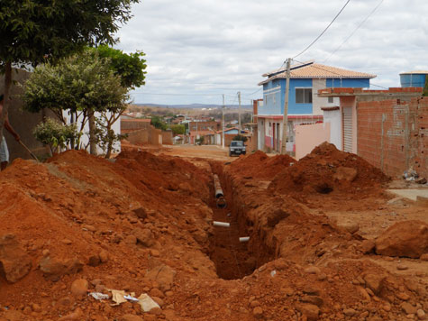 Obras de compensação do Parque das Palmeiras estão sendo realizadas no Bairro Jardim de Alah