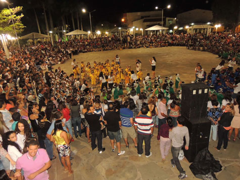 Brumado: 13ª Feira de Ciências do Centro Educacional Monteiro Lobato