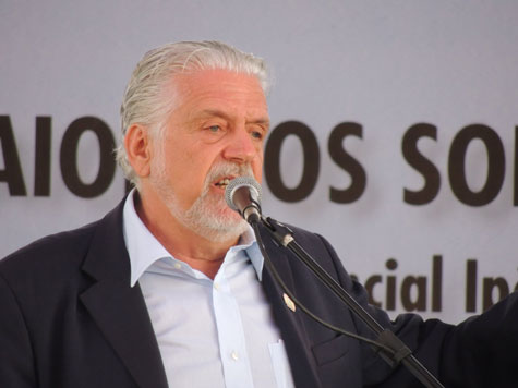 Minha Casa, Minha Vida: “Vai cair no cacete”, diz Wagner para quem tentar fraudar o programa