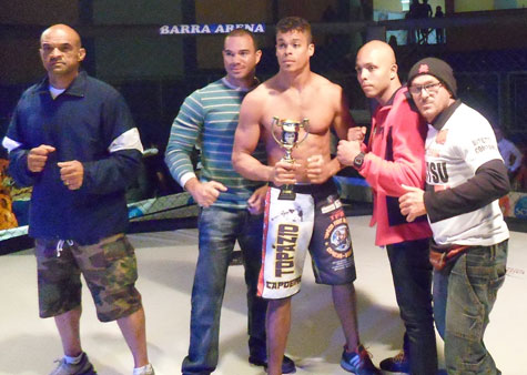Brumado: Capoeirista revelado em projeto social é campeão de MMA