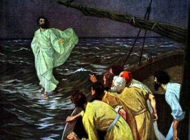 Pastor que garantia ‘caminhar pela água’ como Jesus morre afogado