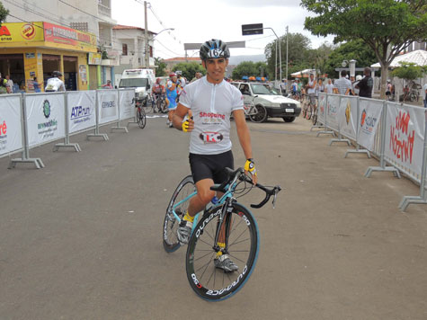 Brumado: Jojó mantém liderança no Master A do Campeonato Baiano de Ciclismo