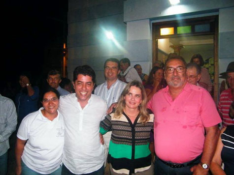 Lagoa Real: Ivana Bastos celebra festa da padroeira do município