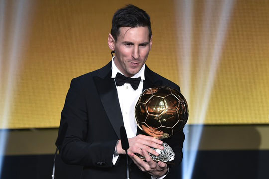 Messi conquista a quinta Bola de Ouro