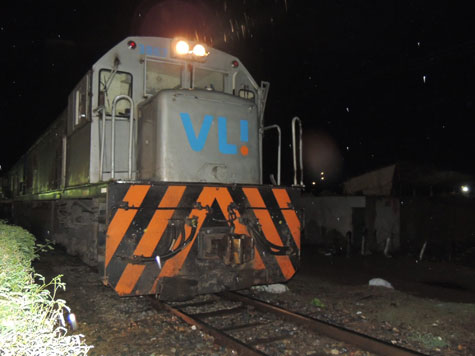 Brumado: Bêbado senta em linha férrea e morre atropelado por trem