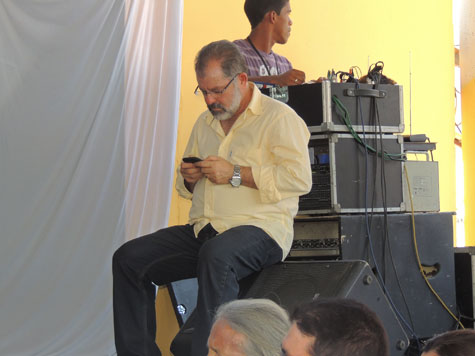 Eleições 2014: Marcelo Nilo e Rui Costa em campanha pela bênção de Wagner