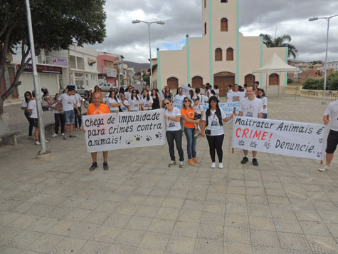 Marcha Nacional da Defesa Animal em Brumado