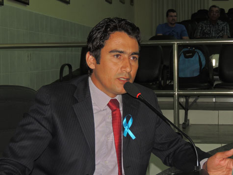 Márcio Moreira: “Fiol está riscando a memória do nosso povo”