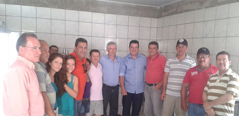 Marquinho Viana e o ex-deputado Robério Nunes visitam lideranças de Érico Cardoso e Rio do Pires