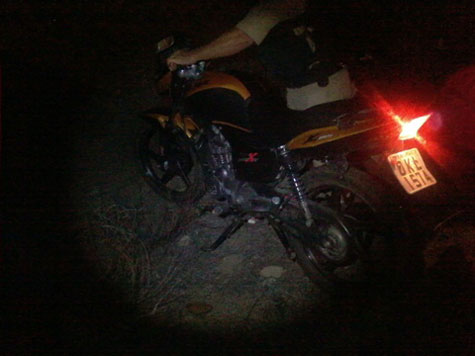 Brumado: Moto abandonada após roubo é flagrada por câmeras de segurança