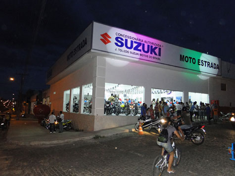 Brumado: Moto Estrada lança promoção Zero Estoque Suzuki