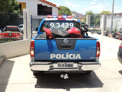 Brumado: Polícia detém dupla suspeita de assaltar lotérica
