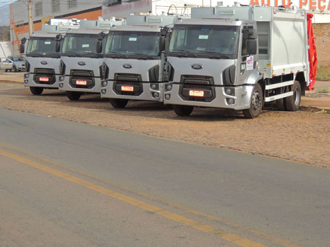 Brumado: Comar adquire quatro novos caminhões compactadores de lixo