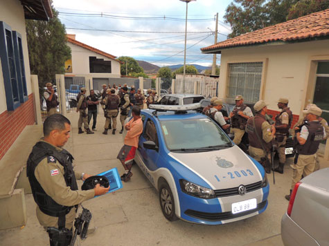 ‘Operação Capital do Minério’ com saldo de três prisões, um morto e apreensões de armas e drogas