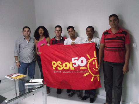 Macaúbas: Universitários fundam o PSOL