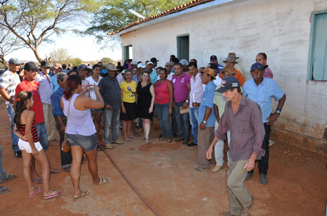 Palmas de Monte Alto: Ivana Bastos visita comunidades rurais