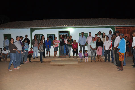 Pindaí: Comunidade de Feliciana recebe energia elétrica