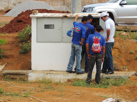 Relâmpagos causam apagões durante a madrugada em Brumado