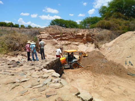 Tanhaçu: Prefeitura busca meios para prevenir município contra a seca