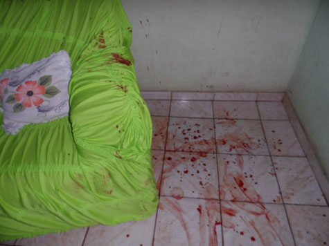 Brumado: Jovem é alvejado com vários disparos dentro de sua residência