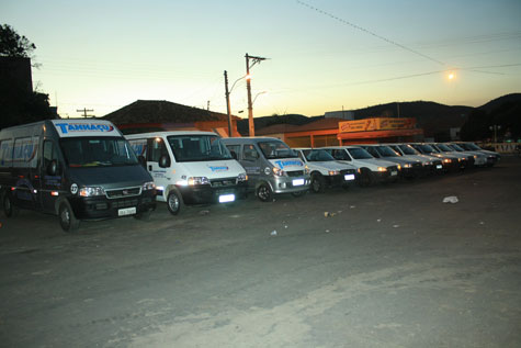 Tanhaçu: Prefeitura apresenta frota de veículos no aniversário da cidade