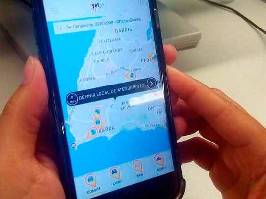 Rival do Uber tem maior nº de downloads e quer elo com táxis na Bahia