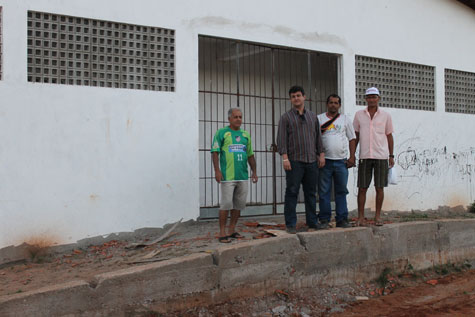 Brumado: Castilho Viana visita Dr. Juracy e solicita serviços para comunidade