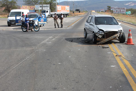 Brumado: Criança sai ilesa de acidente na rodovia porque estava em poltrona com cinto