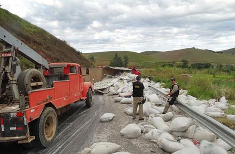 Brumadense morre em acidente com carreta em Minas Gerais