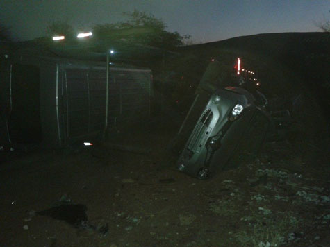 Caetité: Acidente com cegonha deixa dez carros destruídos na BR-030