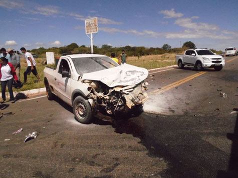 Guanambi: Veículo de Brumado se envolve em acidente e vereadora de Malhada fica em estado grave