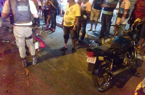 Brumado: Motocicletas colidem na Exupério Canguçu