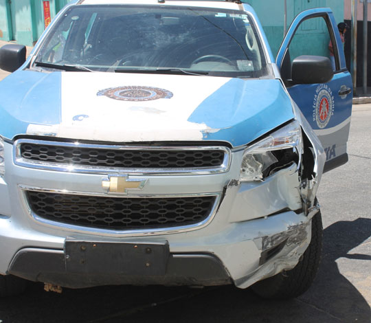 Dois acidentes envolvendo viaturas da polícia são registrados em Brumado