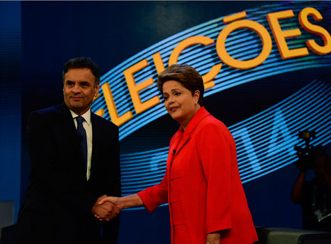 Nível baixo de campanhas e escândalo na Petrobras são discutidos em debate